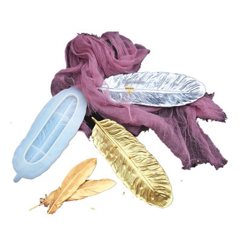 

DIY Crystal Drop Silicone Moulds Leather Wings Storage Trays 1221056