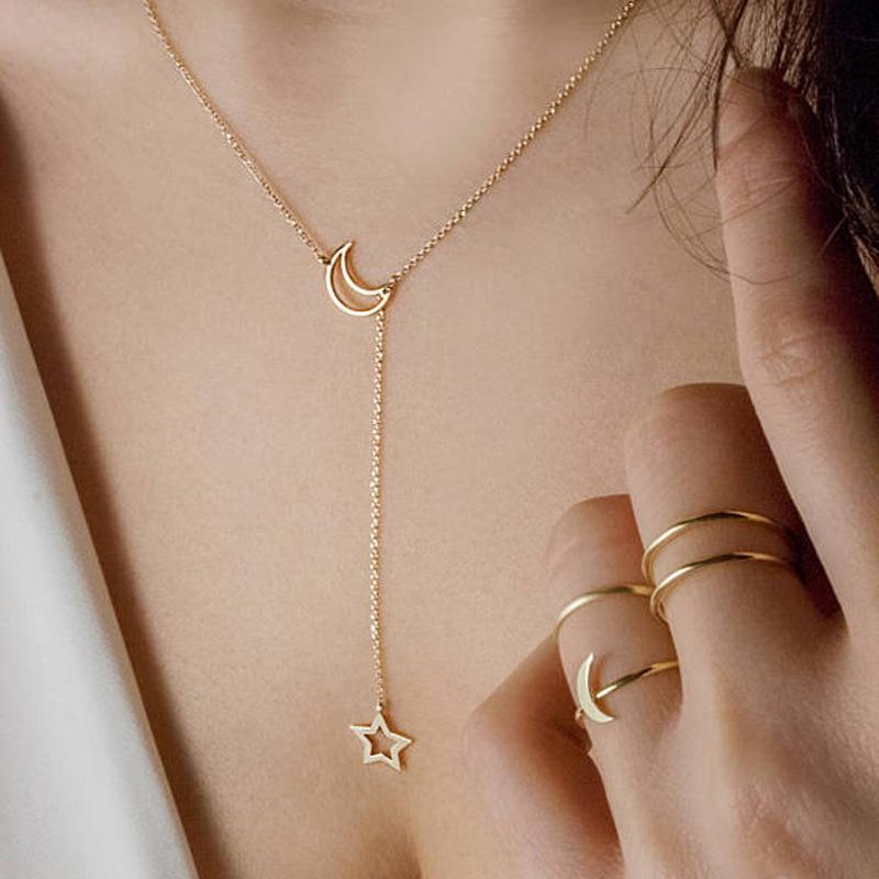 

Pendant Necklaces Hollow Moon Star Gold Silver Color Necklace Fashion Simple Sparkling Clavicle Chain Women Wedding Jewelry Party Gift