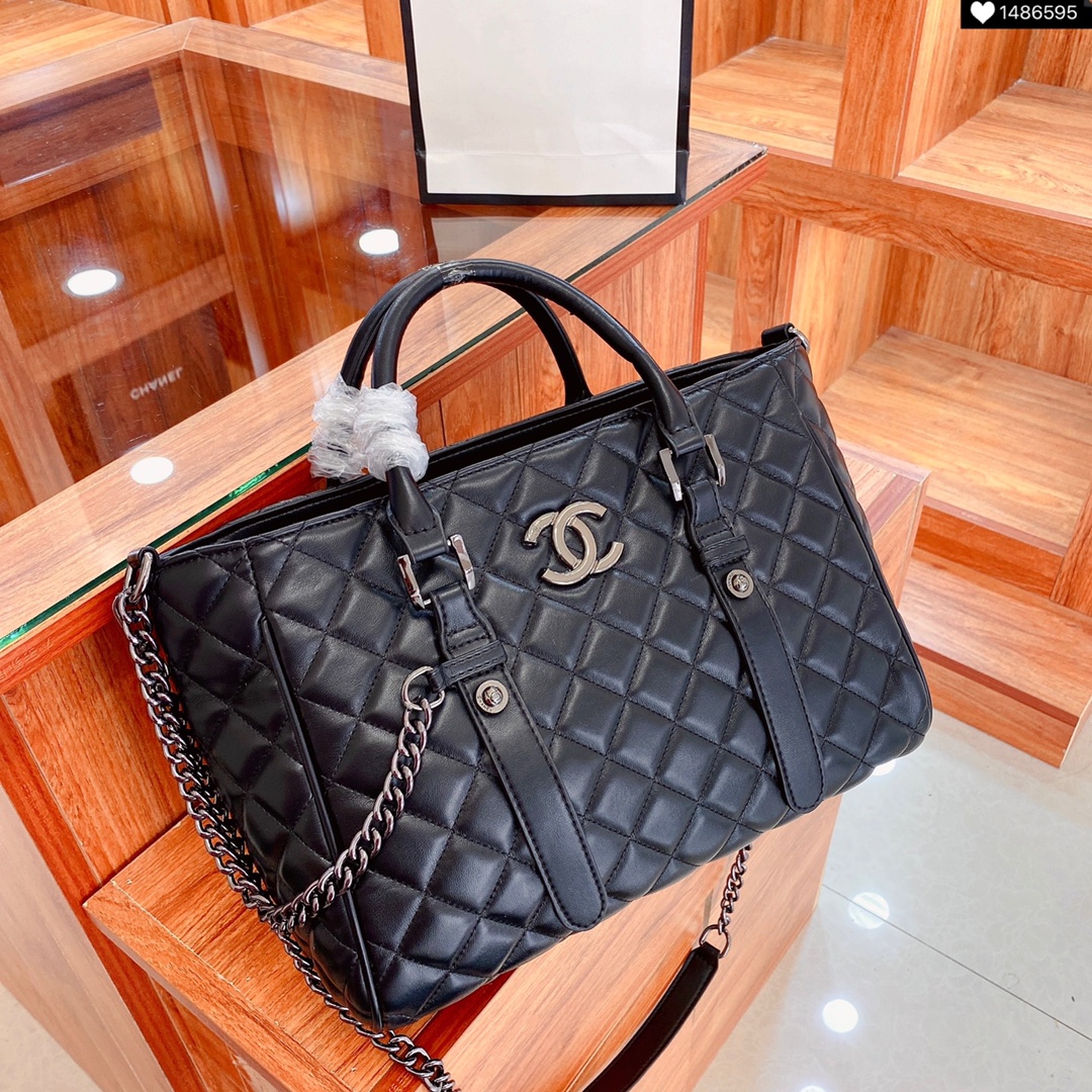 Sacs de concepteur sacs à main sacs à main épaule femmes de haute qualité peau de mouton grandes sacs à provisions 33cm luxury_bagshop888 02