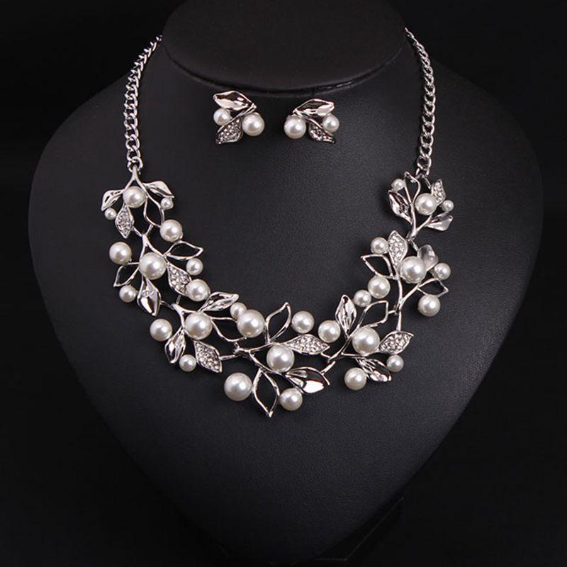 

Chains Luxury Crystal Beads Pearl Butterfly Costume Jewelry Sets Floral Rhinestone Choker Necklace Earrings Wedding Set, Silver