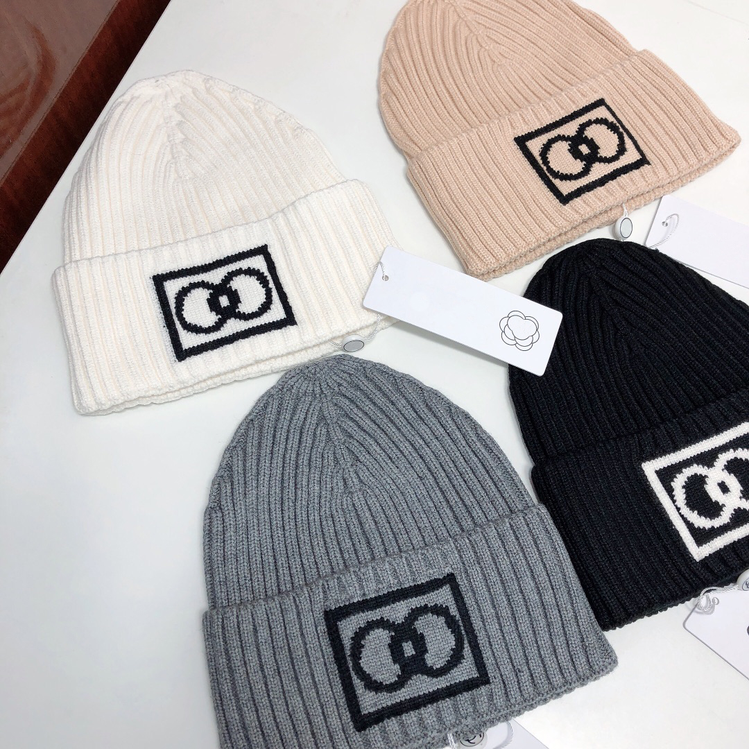 

2021 Luxurys Designers Beanie Winter Trend Warm Street outdoor Boutique High quality hats for both men and women.4 colors, Box