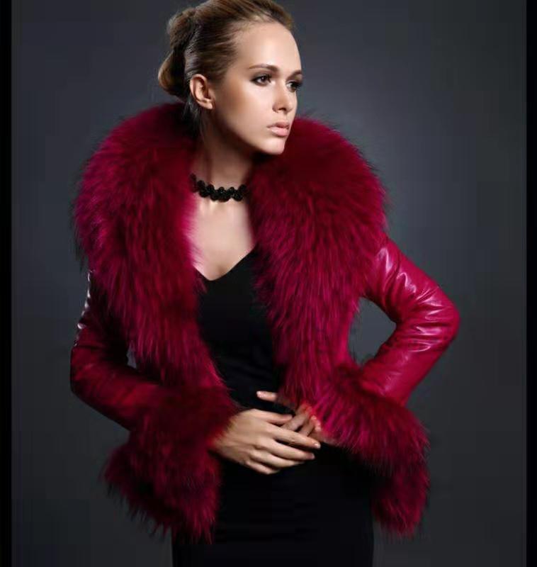 

Women's Fur & Faux Short Padded Jacket With Pu Collar Turf, Black