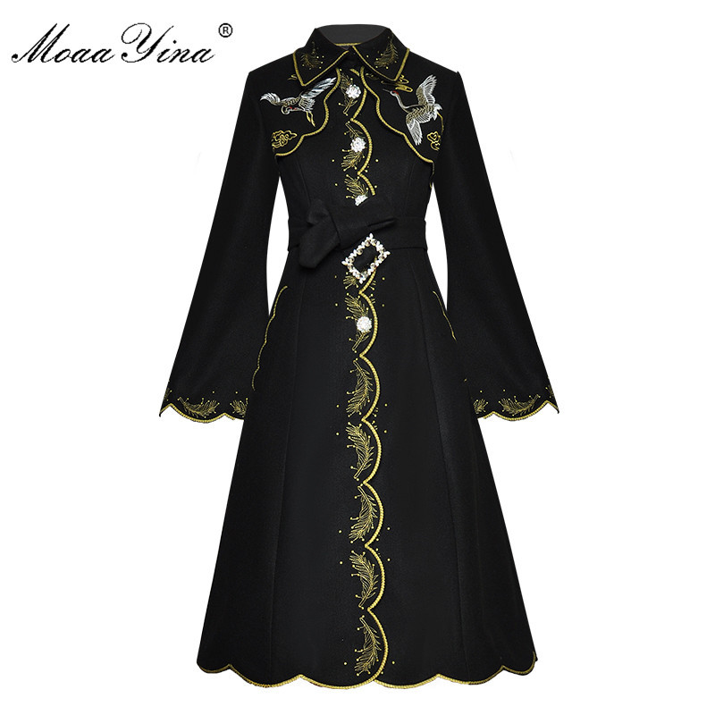 

Fashion Designer Woolen cloth Overcoat Spring Autumn Women lace-up Flare Sleeve Gold Line Embroidery 210524, Red