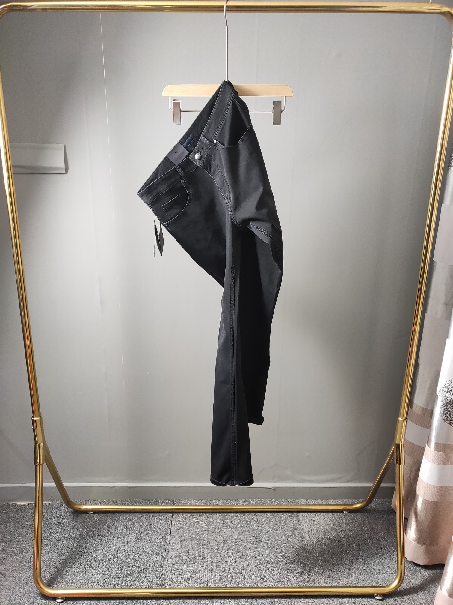 

2021 mens designer jeans hip hop retro denim pants High-end denim quality Fine and perfect workmanship Pocket logo letter embroidery Three-dimensional trademark, Khaki