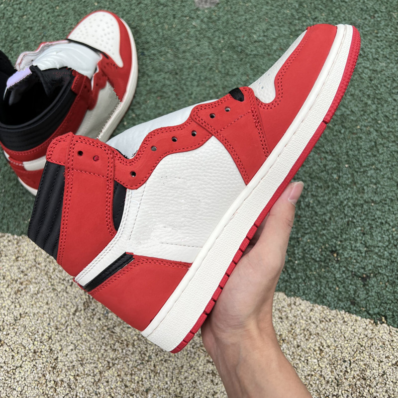 

Release High OG TS x Jumpman 1 basketball shoe Mens Womens Red white Designers fashion outdoor sneakers CD4487-100, Bubble wrap packaging