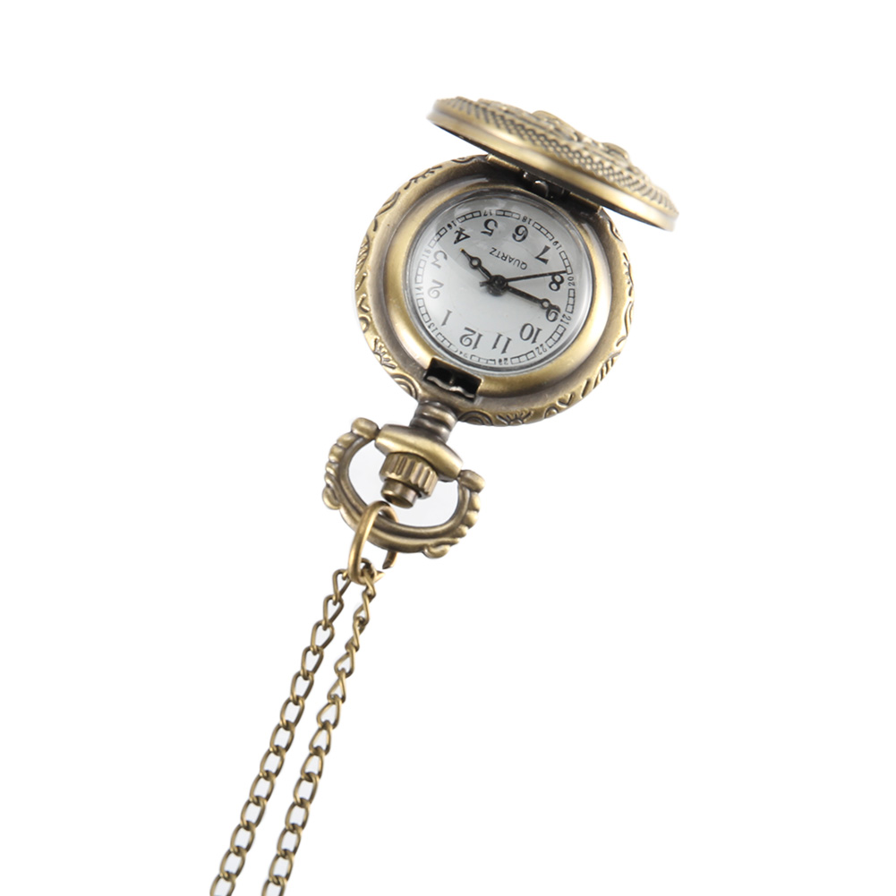 

Vintage Pocket Watch Bronze Color Quartz Watch Cool Chain Hollow Vine Flower Watches NIN668, As shown
