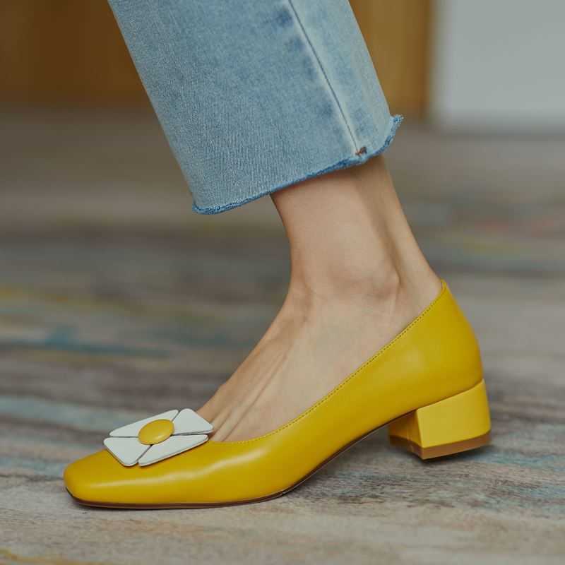 

ALLBITEFO genuine leather sweet flowers thick heels wedding women shoes brand high heels office ladies shoes women heels 210611, As picture