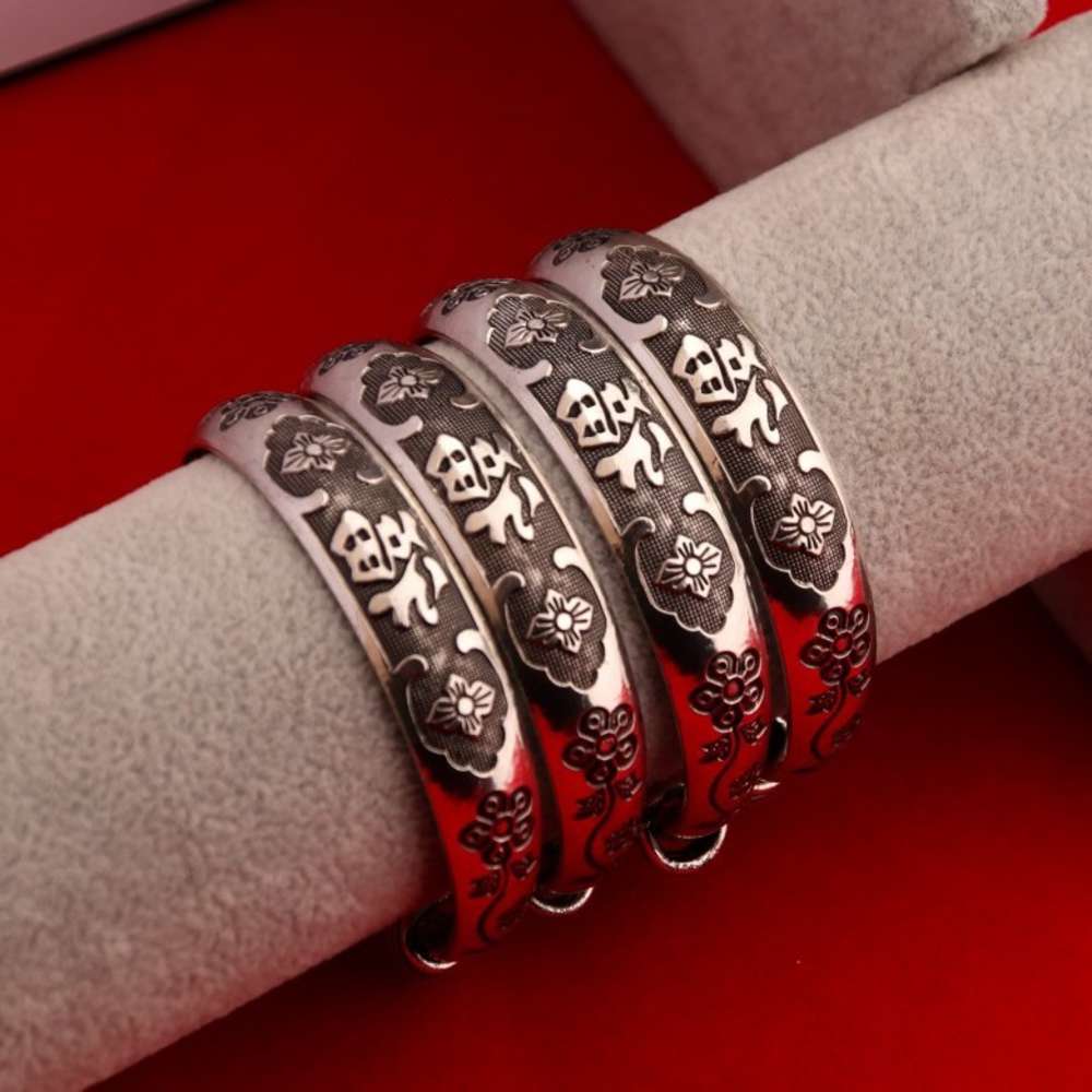 

Hand catenary que bracelet gift Thai silver jewelry lotus push pull alloy blackened Pisces Miao Silver Wide Bracelet, Golden;silver