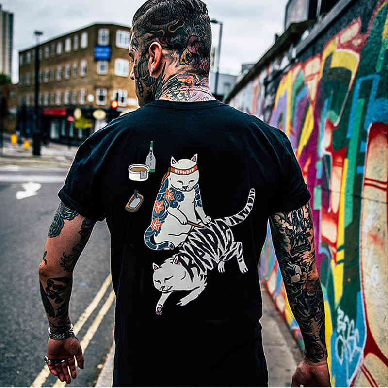 Street fashion brand middle finger cat personalized massage cat boys and girls short sleeve T-shirt hip hop half sleeve T-shirt