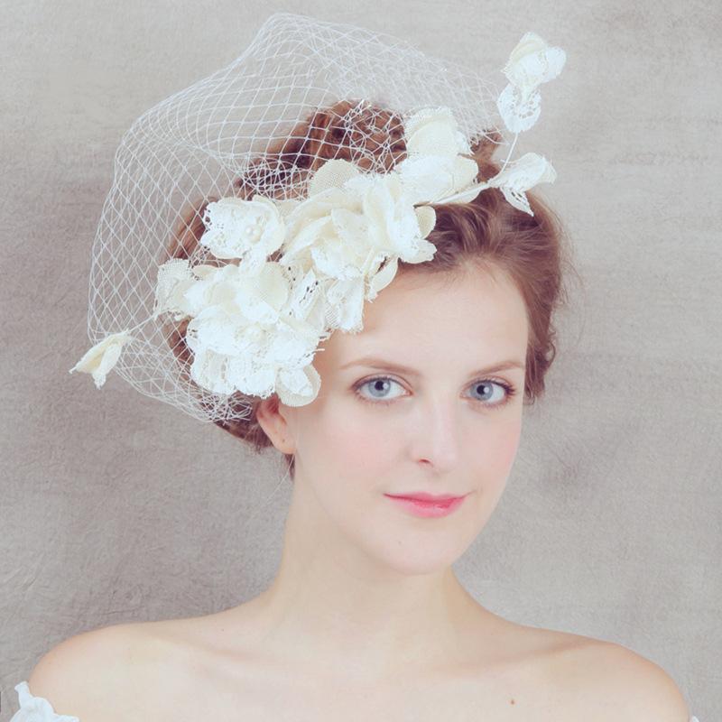 

Hair Clips & Barrettes Lace Pearl Crown Wedding Elegant Bridal Accessories Floral Flower Hairpin Pins Tiara Yarn White Headpieces Women