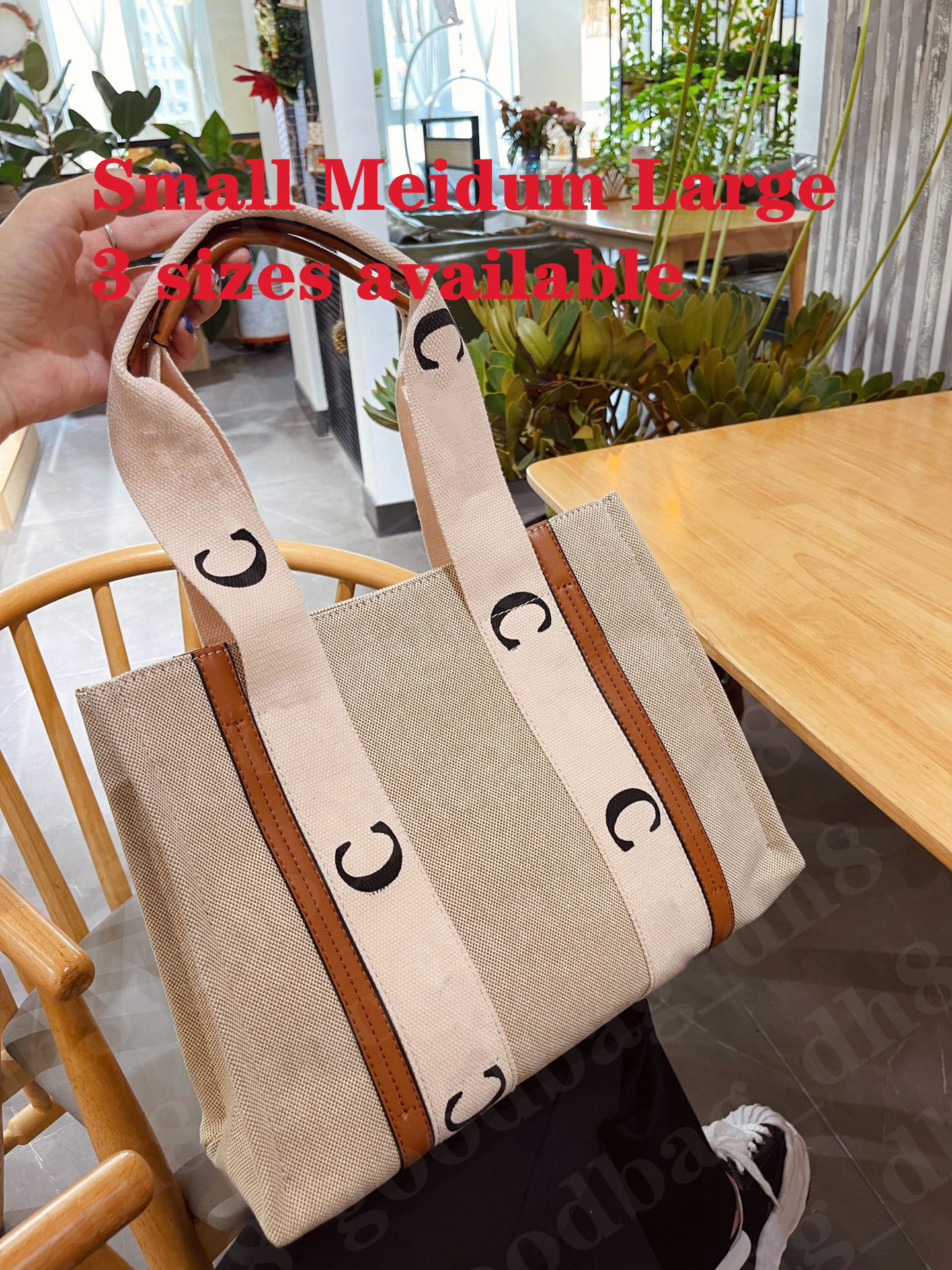 

Womens Woody Tote 2021 Men Totes Bag Medium Handbag Designer Handbags Luxurys Designers Bags Shoulder Bags Crossbody Bag Purses, Beige(correct letters)