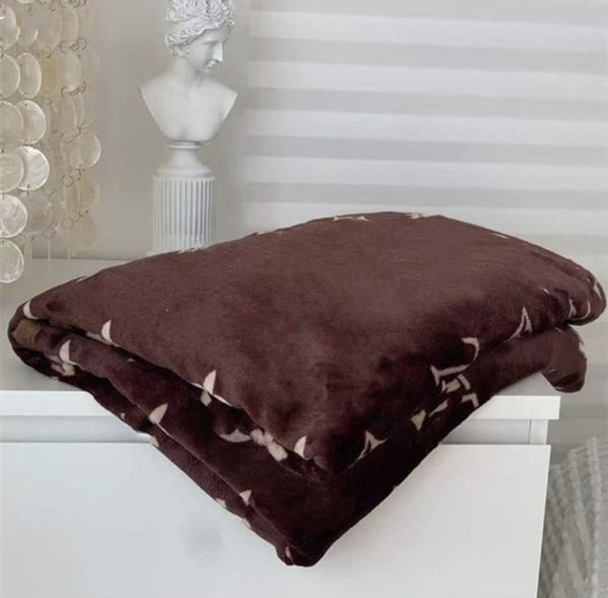 

2021 brand new  Soft Designer Blanket Fashion Throws blankets Sofa Bed Plane Travel Plaids Towel gift for kid Adult