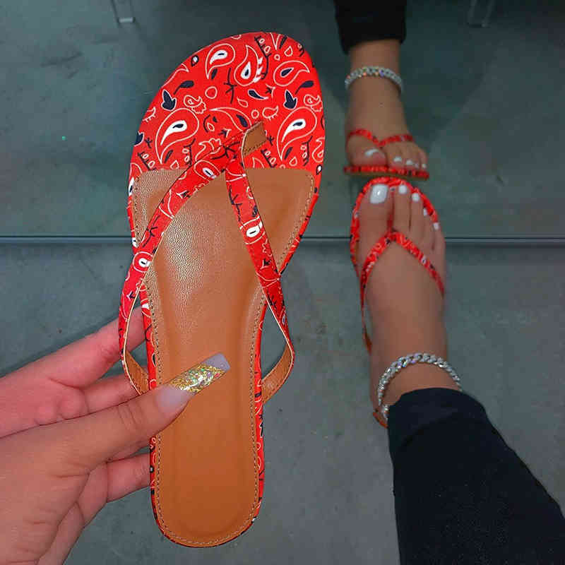 

Sandals 2021 Fashion Sexy Candy Color Flip Flops Outdoor Flat Female Slippers Summer Style Plus Size -43 Comfortable Beach Slipp, Black