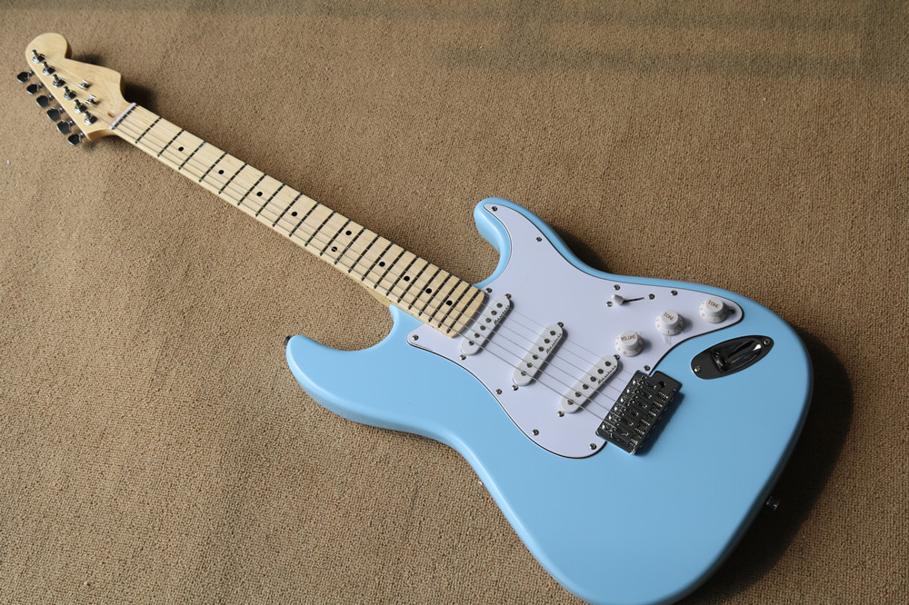 

Sky-blue Electric Guitar with SSS Pickups,White Pickguard,Maple Fretboard,Chrome Hardware,Provide customized services