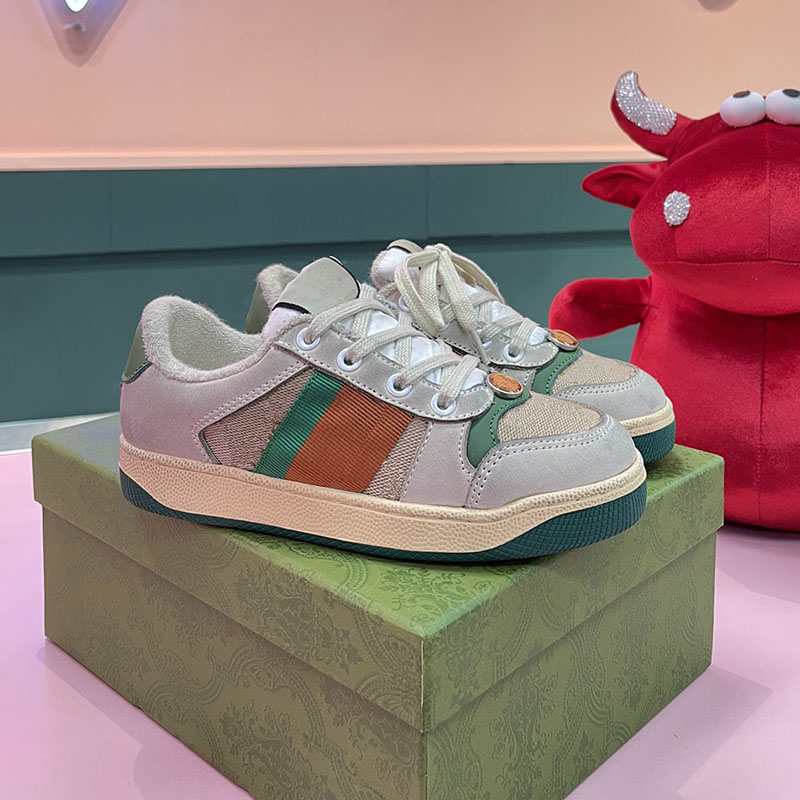 

Kids shoes Luxury fashion brand Designer sneakers Size 25-35 model WW04