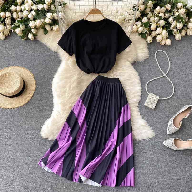 

Retro Striped Color Matching A-line Skirt Two piece Set Women Summer Casual Solid Tshirt and Elastic waist Pleated Suits 210602, White
