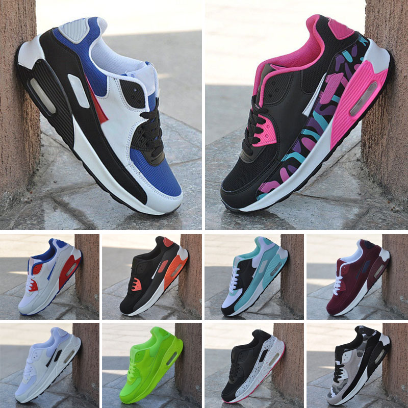 

2022 Top quality Womens Mens 1 Low Basket Shoes 1s Black Toe OG Royal Blue UNC Paris Trainers Sports Sneakers
