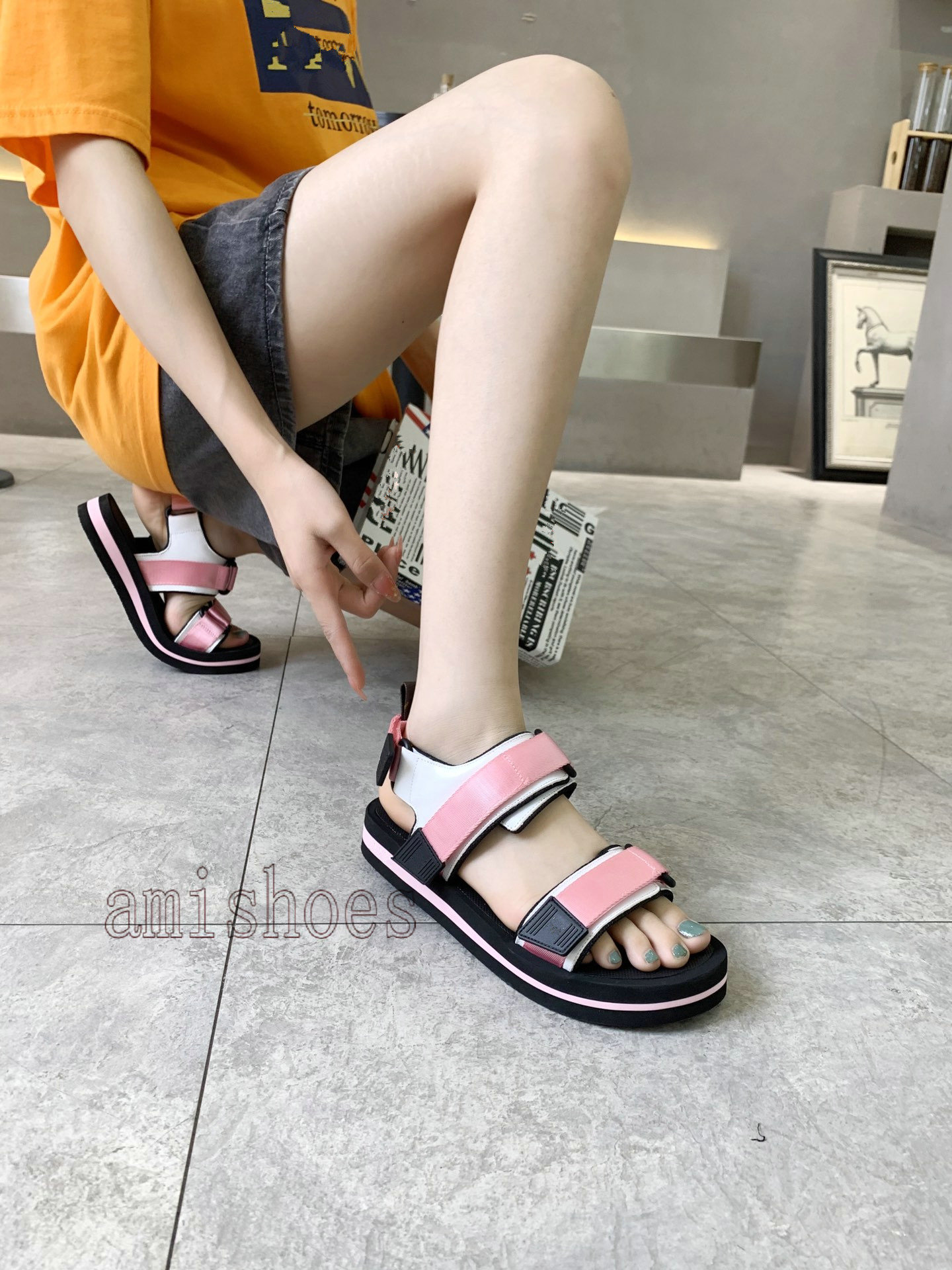 

Arcade Flat Sandal velcro straps bicolor micro outsole Pink/Black/Blue/Orange/Blue Luxurys Designer Sandals, No shoes