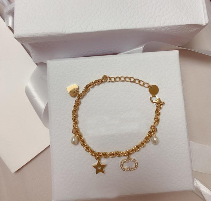 

Fashion Designer Diamond Letter Heart Pearl Star Charm Pendant Brand Bracelet Bangle Chain For Women Lady Party Jewelry Gift With Box, Golden;silver