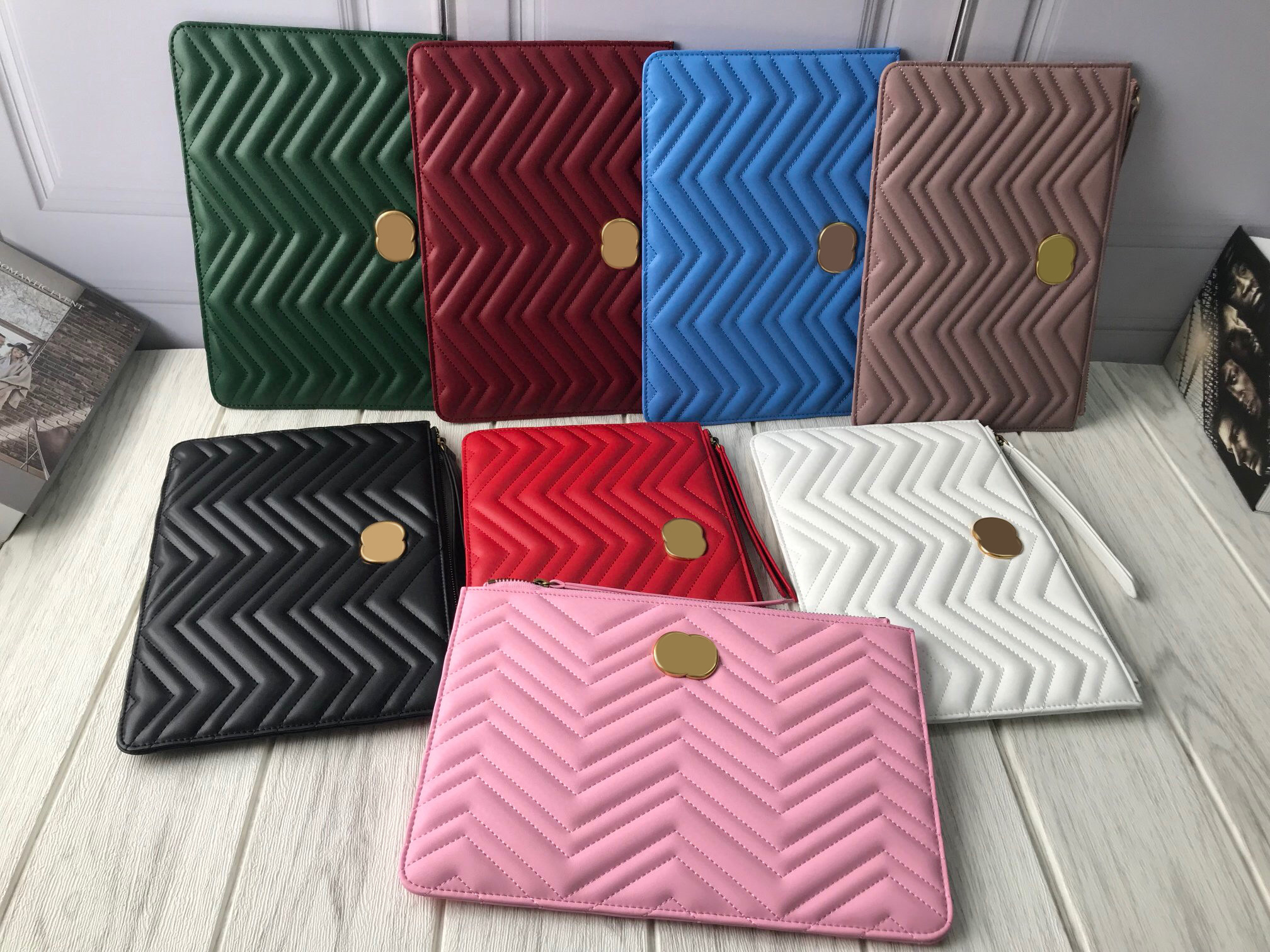 

Designers Women Clutch Bags luxurys Lady Handbags High Quality leather cosmetic bag Original Box Fashion Marmont Letters Vintage Digram-G Purses 476G440, Not a product (extra freight)