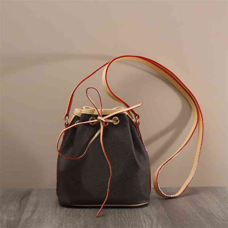 

80% Off Online Store Top Quality Classic Luxury Design Mini Bucket Bag Drawstring Closure Gradient Leather Shoulder Messenger High-quality F