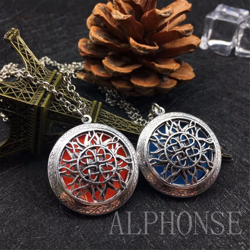 

Package Classic Style Sweater Necklace Flame Box Essential Oil Christmas Can Be Opened Chains, Silver