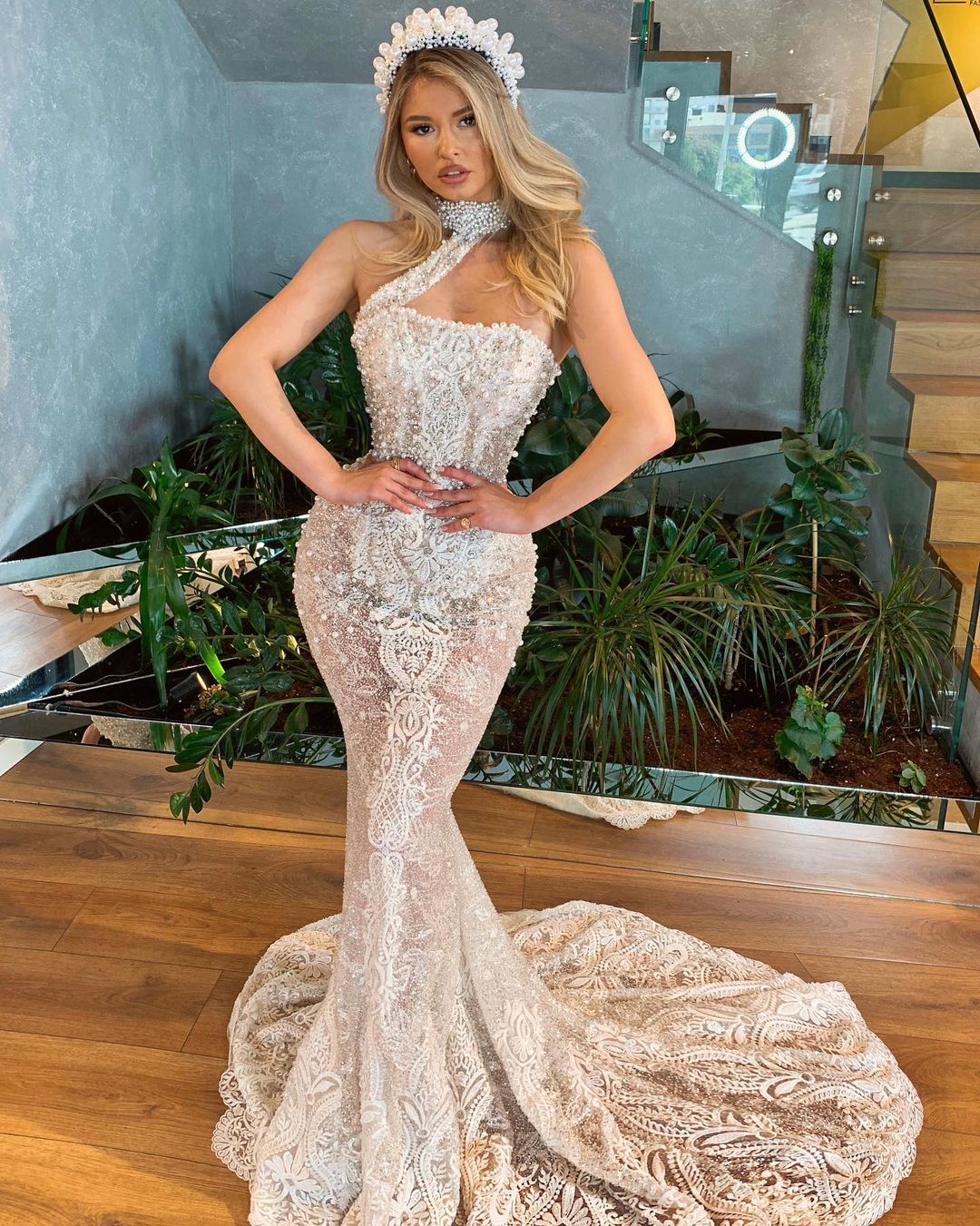 

2021 Plus Size Arabic Aso Ebi Sparkly Mermaid Luxurious Wedding Gowns High Neck Pearls Beaded Lace Sexy Vintage Bridal Dresses ZJ332, Silver