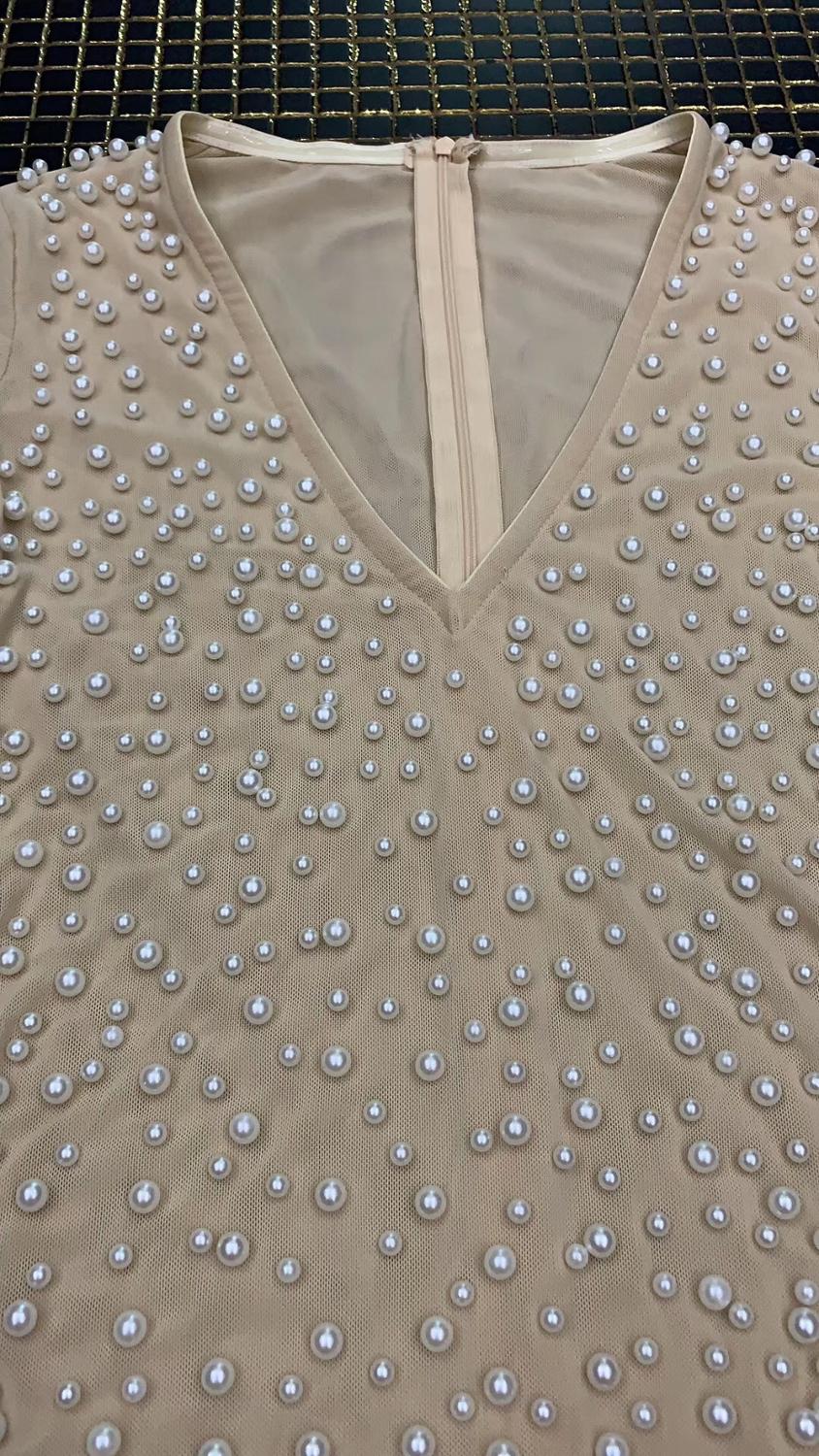 

2011vero sinly beach fashion v neck mesh beading pearl khaki women bodysuit 2021 celebrity designer fashion beachwear bodysuit, Black;white