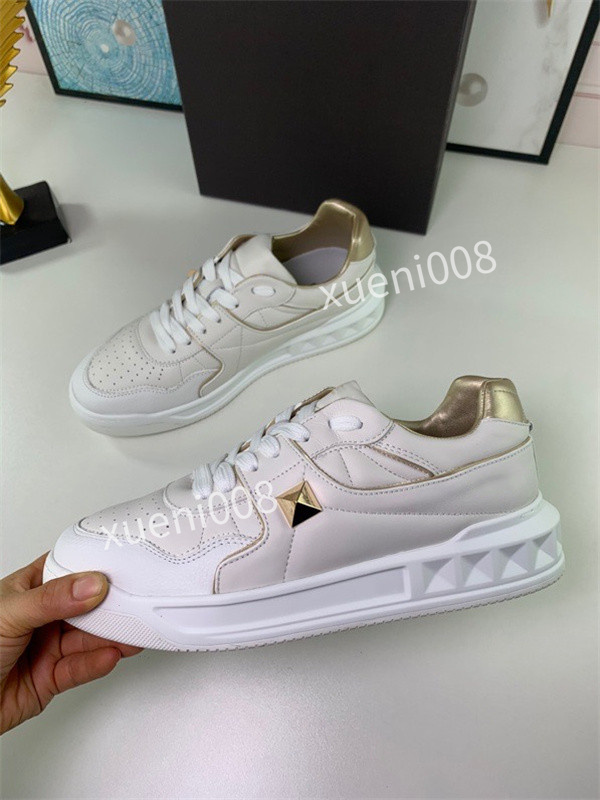 

2021 all season can wear shoes female womens 35-46 students hand made leather thick sole large size small white black sports casual shoes women zh211033, Choose the color