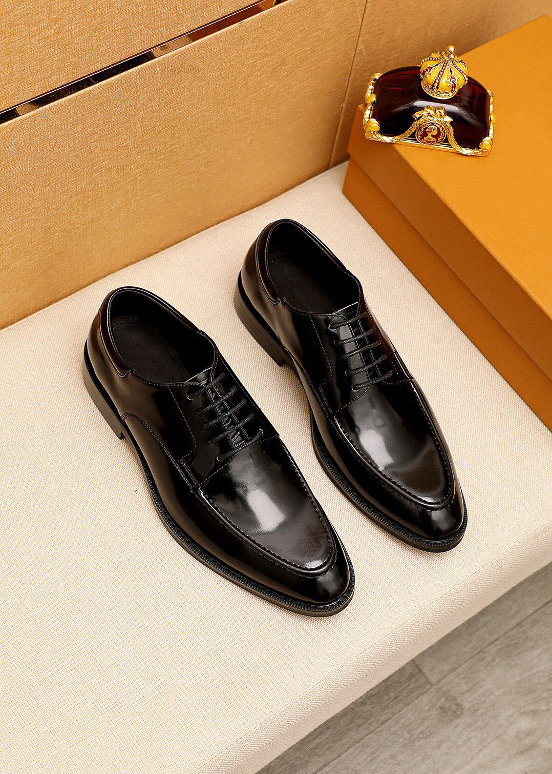 

Fashion 2021 Men's Casual Loafers Genuine Leather Lace Up Dress Shoes Handmade Formal Comfortable Flats Brand Wedding Party Dress Shoes Size 38-45, Black