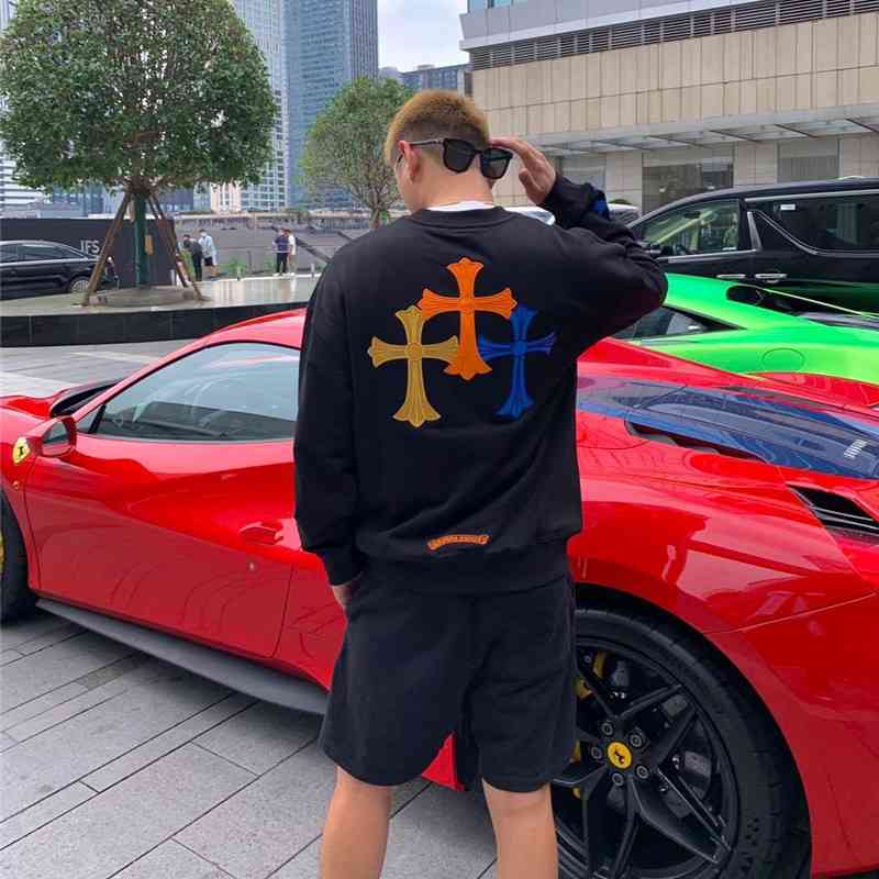 

ch 21 Autumn and crocho winter embroidered color cross Sanskrit sweater men's and women's same net red coat, White;black