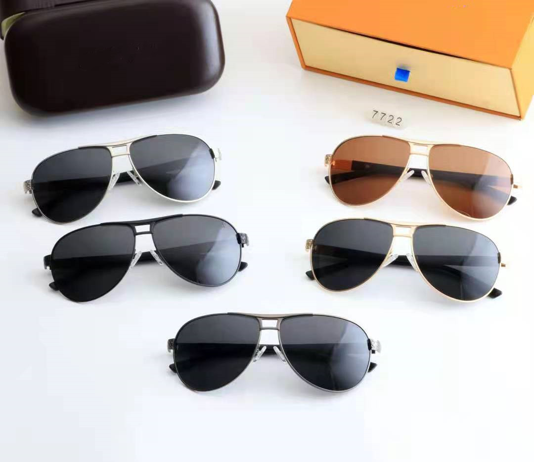 

Fashion L sunglass high quailty NO.7722 come with case and box 5 colors could be chosen, White;black