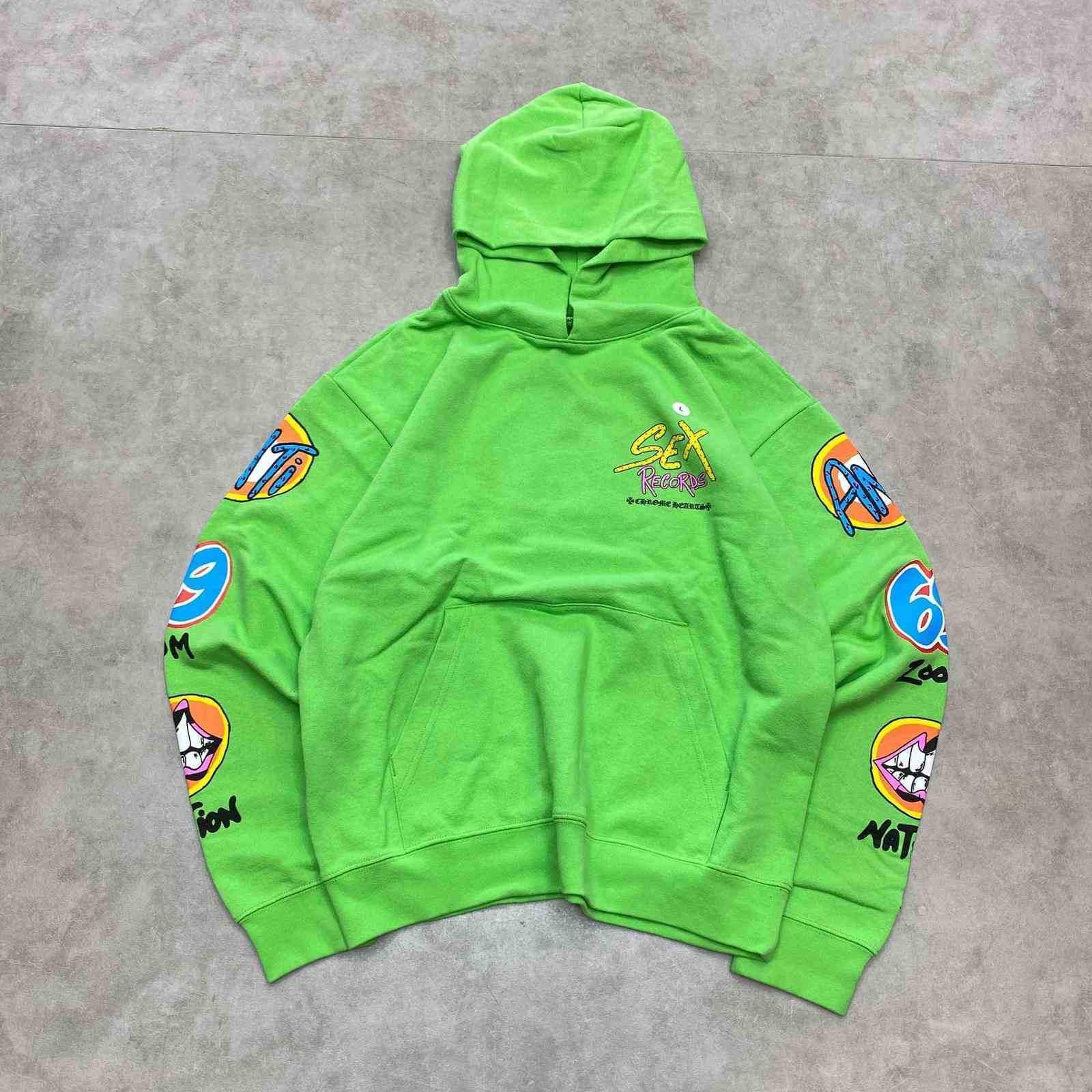 

hearts chrome crosin matty boy records graffiti print hoodie, Black