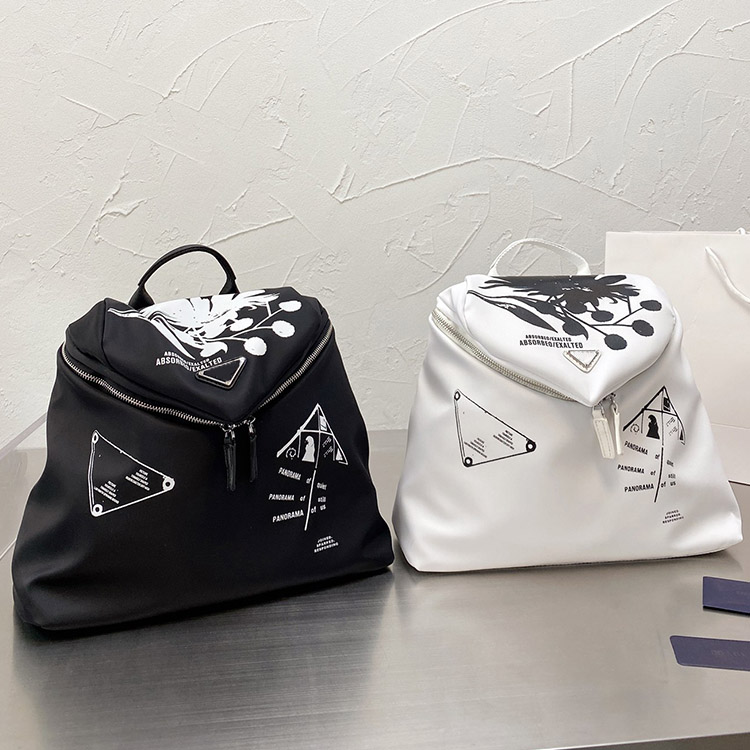 

2021 Designer backpacks for girls and boys Printing backpack Leisure school bag size 34cm portable travel bags, Black