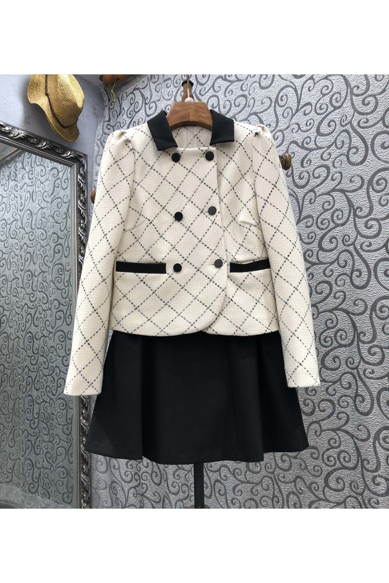 

Short skirt two piece Pullover women's autumn new style, Beige