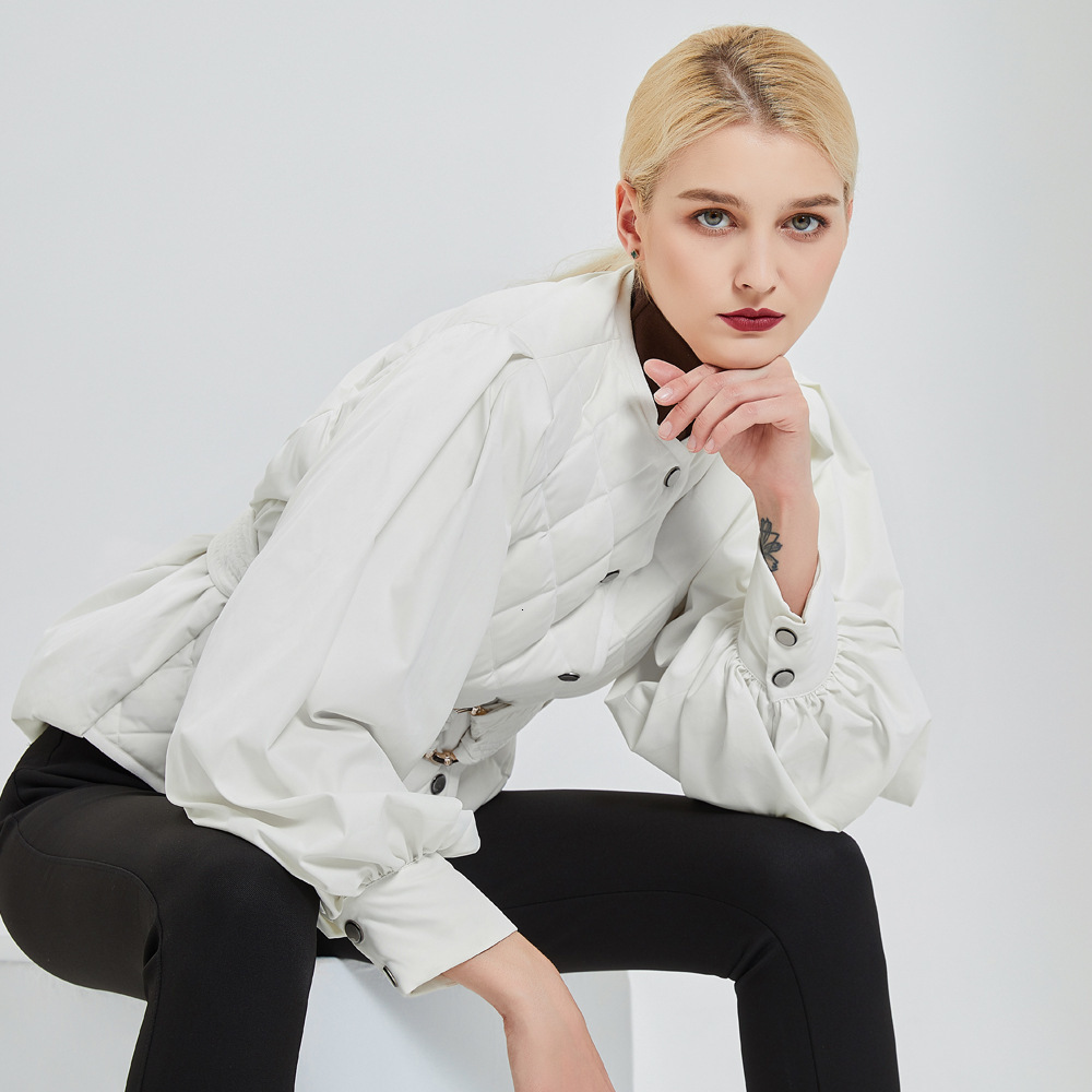 

down jacket french women's short 2021 winter design full of white duck fashionable and exquisite coat, Black