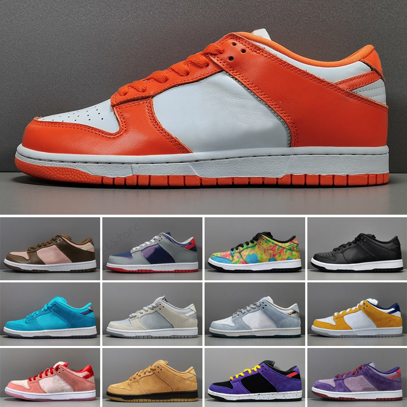

2021 SB Travis Scotts Shoes Red Green White Brand Black Parachute Beige Men Women Skate Sports Sneakers Size 36-46, Factory outlet