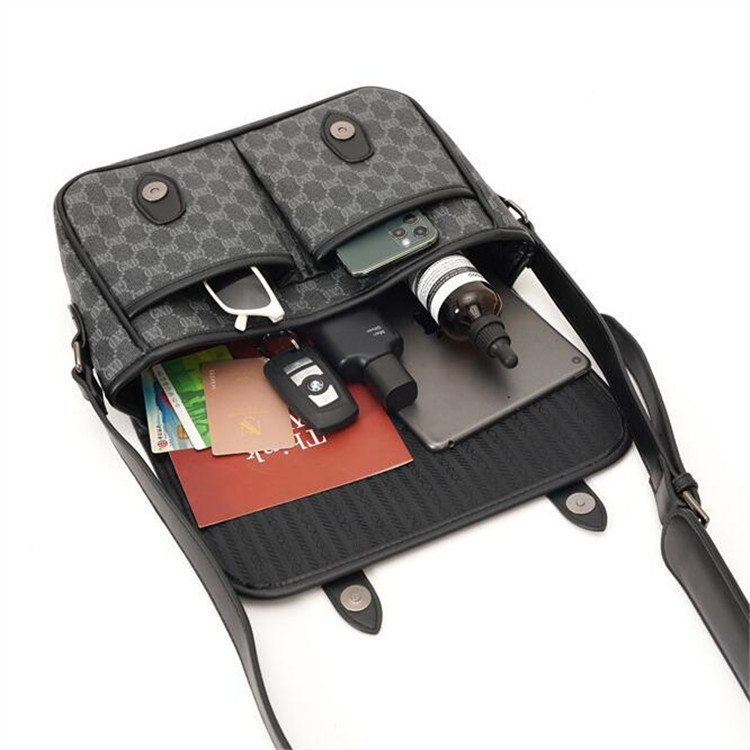 

Factory Wholesale mens leather shoulder bags daily casual printed postman bag simple and versatile black clamshell men handbag street trend plaid backpacks, Black3