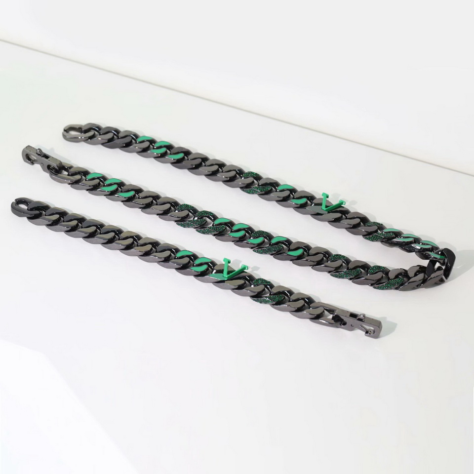 

Europe America Men Black-colour Metal Engraved V Initials Green Enamel Setting Diamond 2054 Chain Links Necklace Bracelet Jewelry Sets MP2855 MP2853, No original box