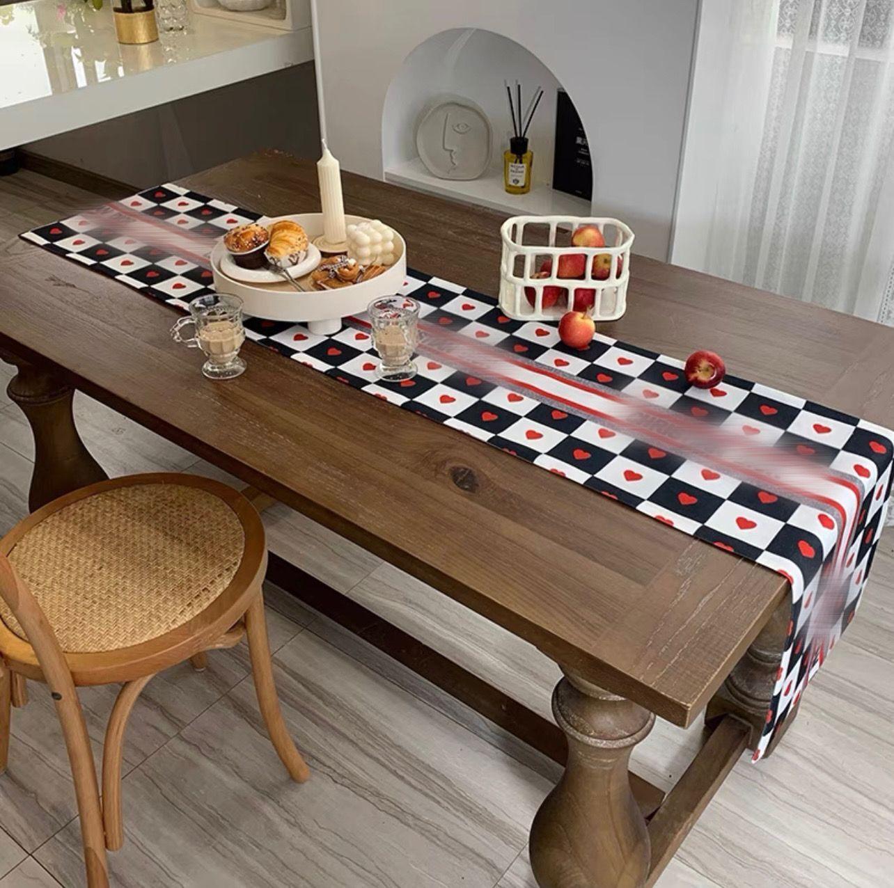 

Signage table Cloths Runner Design Plaid Pattern Printed linen fabric 33*120cm and 14 colors optional for festival dinner party home hotel cafe table decoration