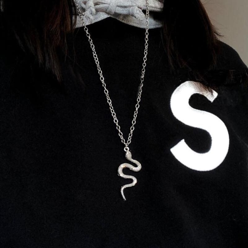 

Snake Necklace Animal Dangle Women Pendant Minimalist Style Alloy Trendy Female Birthday Jewelry Bijoux Gift Necklaces, Silver