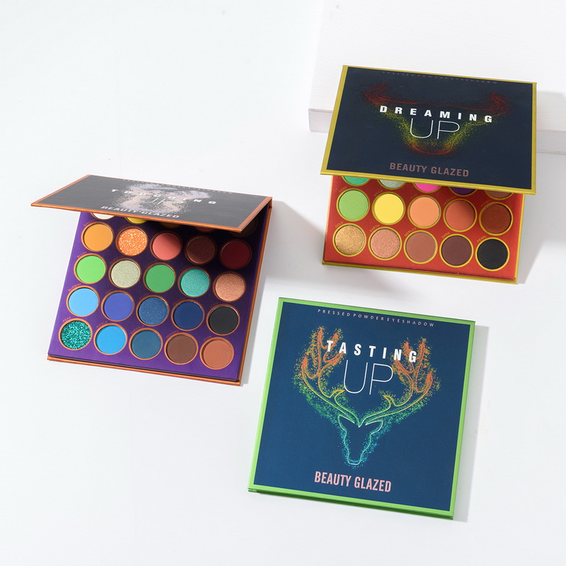

Beauty Glazed 25 Color Shimmer Eyeshadow Palette Magic Sequins Glitter Matte Cosmetics Makeup Pressed Power Eye Shadow Palettes, A# touching up