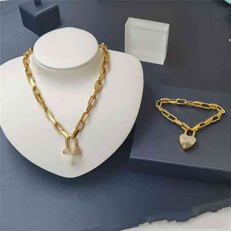 

Brand designer set heart diamond necklace bracelet set free delivery