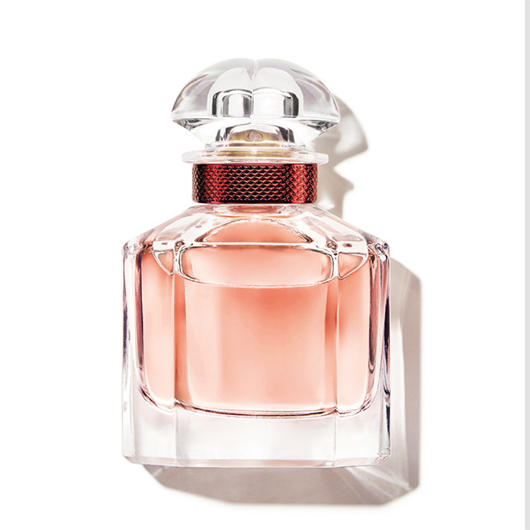 

Classical Woman Perfume Spray 100ml Oriental Spicy & Woody Fragrance Highest Quality Long Lasting Fragrances and Fast Delivery