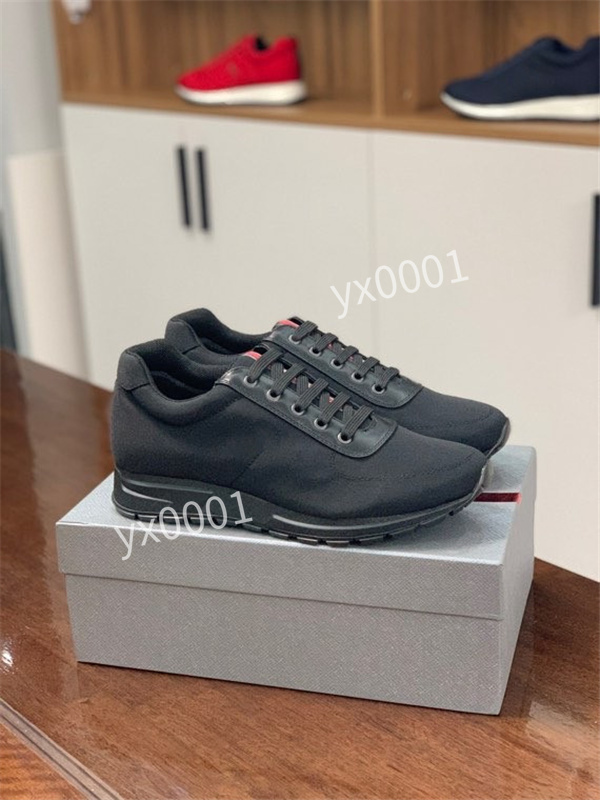 

2021 Quality boots Camouflage Sneaker Women Mens Rivet Shoes Studded Flats Mesh Camo Suede Leather Casual Trainers Rockrunner, 09