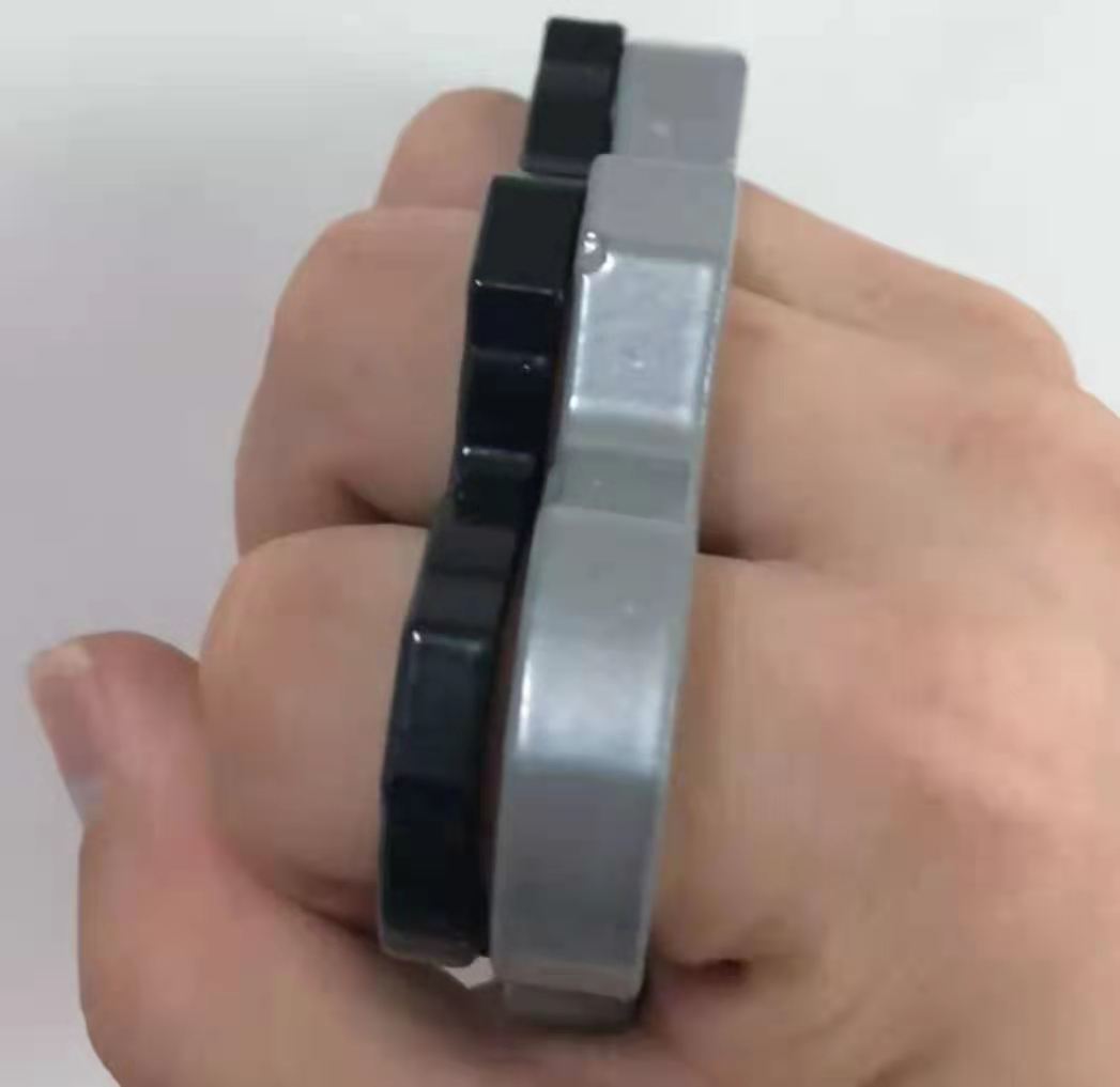 

Silver and Black Thin Steel Brass Knuckle Dusters,self Defense Personal Security Women's and Men's Self-defense Pendant456