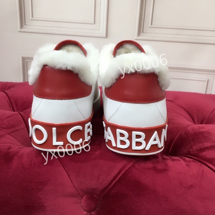 

2021 Desinger Women Casual Shoes Monolith 35-45 Triangle Logo Black Shoe Increase Platform Sneakers Cloudbust Classic Patent Matte Loaf hc200905, Choose the color