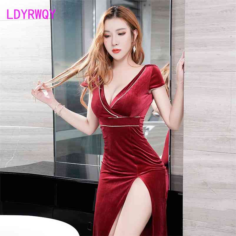 

LDYRWQY Summer style temperament low breast open fork sexy slim body wrap buttock dress 210603, Sapphire