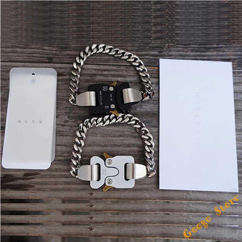 

Men Women Hip-hop 1017 Alyx 9sm River Link Bracelet High Quality Titanium Stainless Steel Aylx Bracelet Metal Accessories Q0717