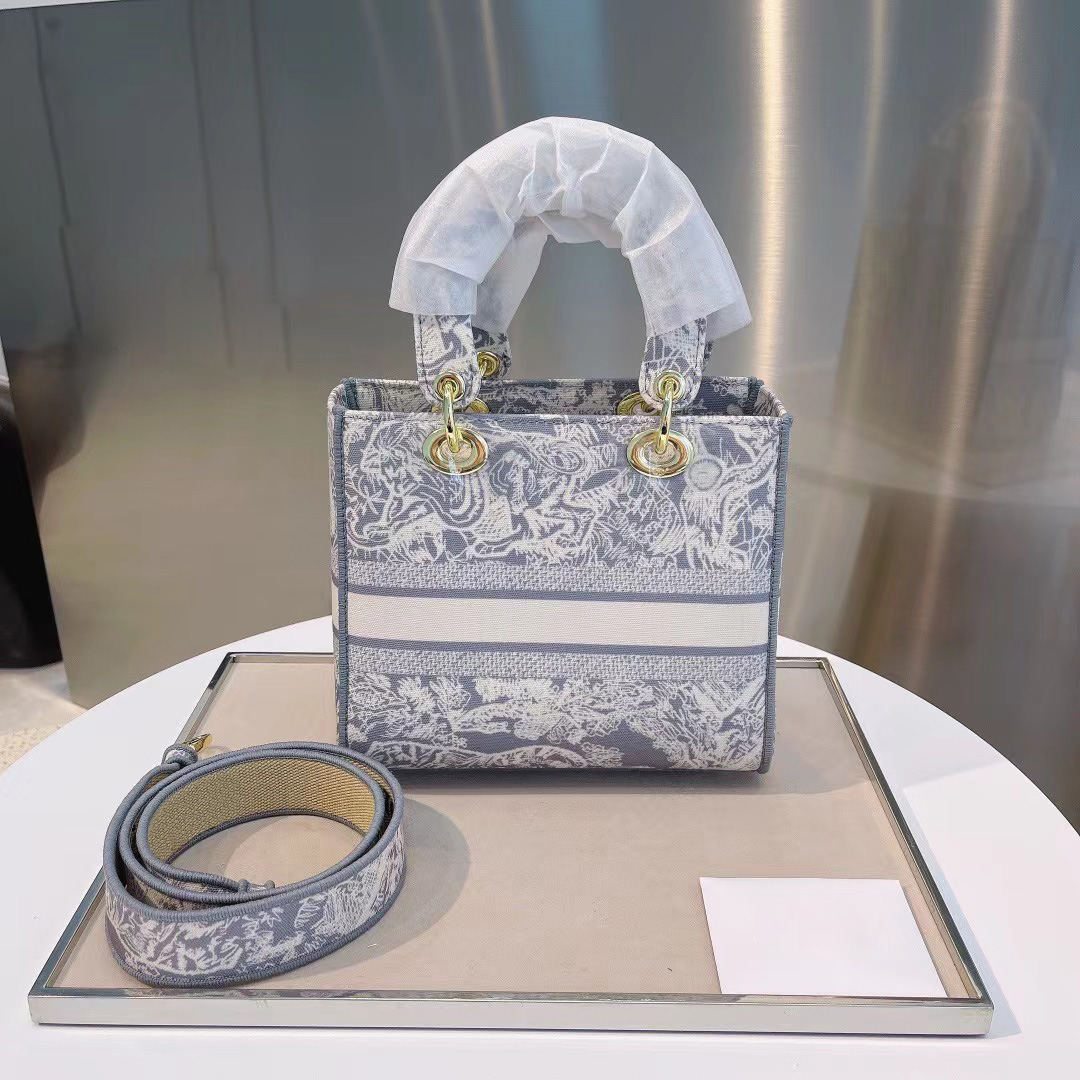 

high quality Designer bags Dai Fei bag women crossbody square handbag large capacity high-grade lady wallet Small and exquisite design forei